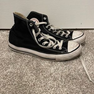 Black Converse